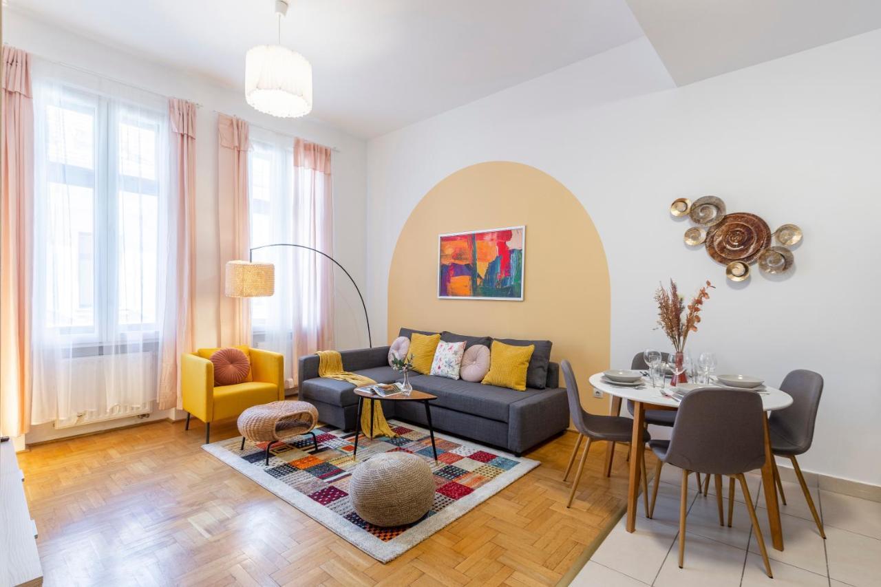 Central Gozsdu Apartment In The Party Street Budapest Extérieur photo